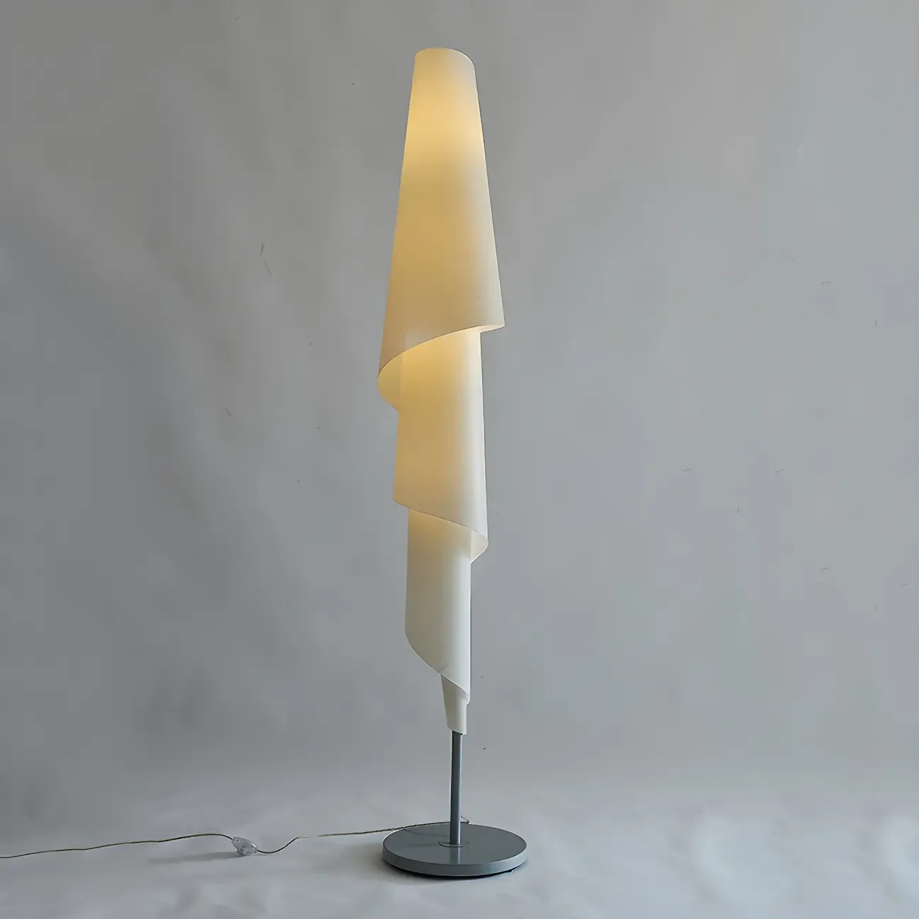 Modern Spiral Plastic Floor Lamp for Living Room Image - 2