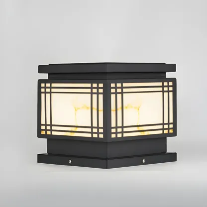 Solar Black Metal Rectangular Post Cap Light Image - 8