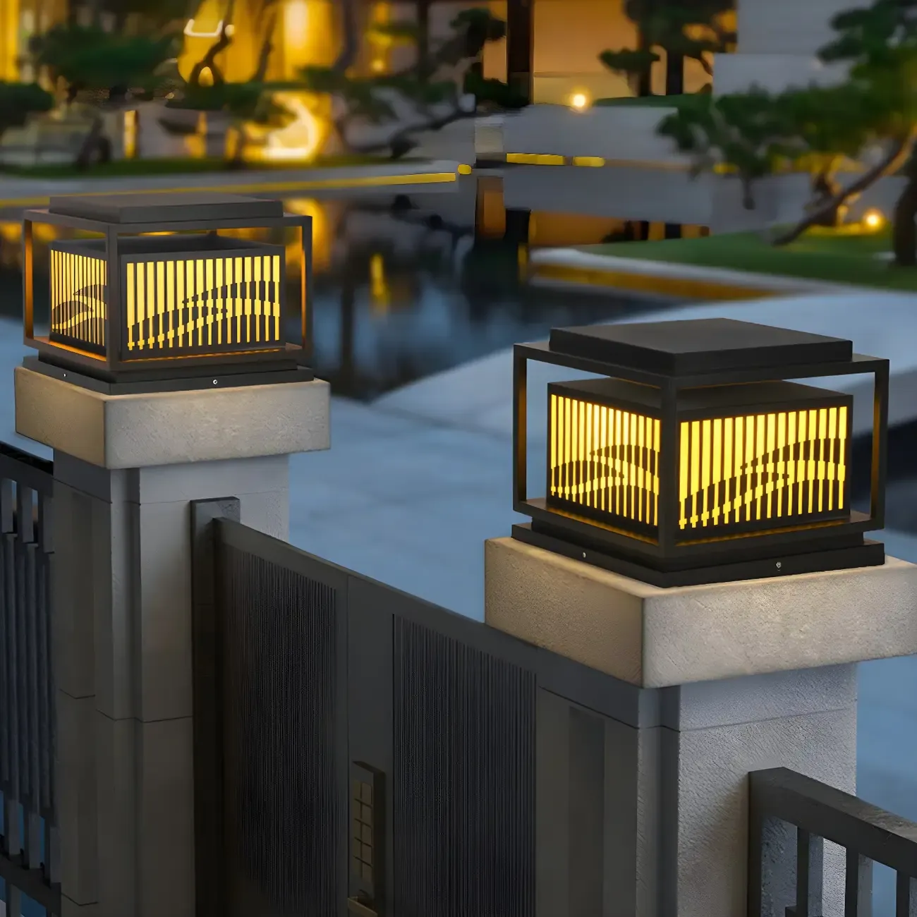 Waterproof Outdoor Wired Rectangular Post Cap Light Image - 3