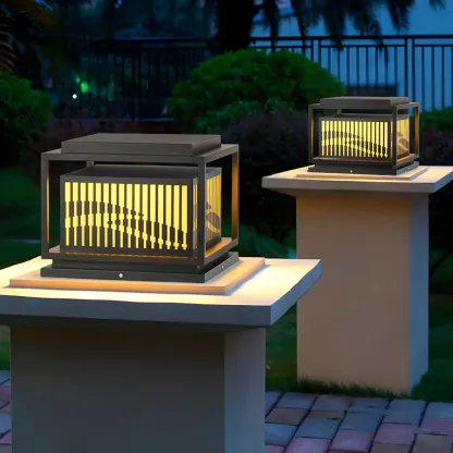  Waterproof Outdoor Wired Rectangular Post Cap Light Image - 15
