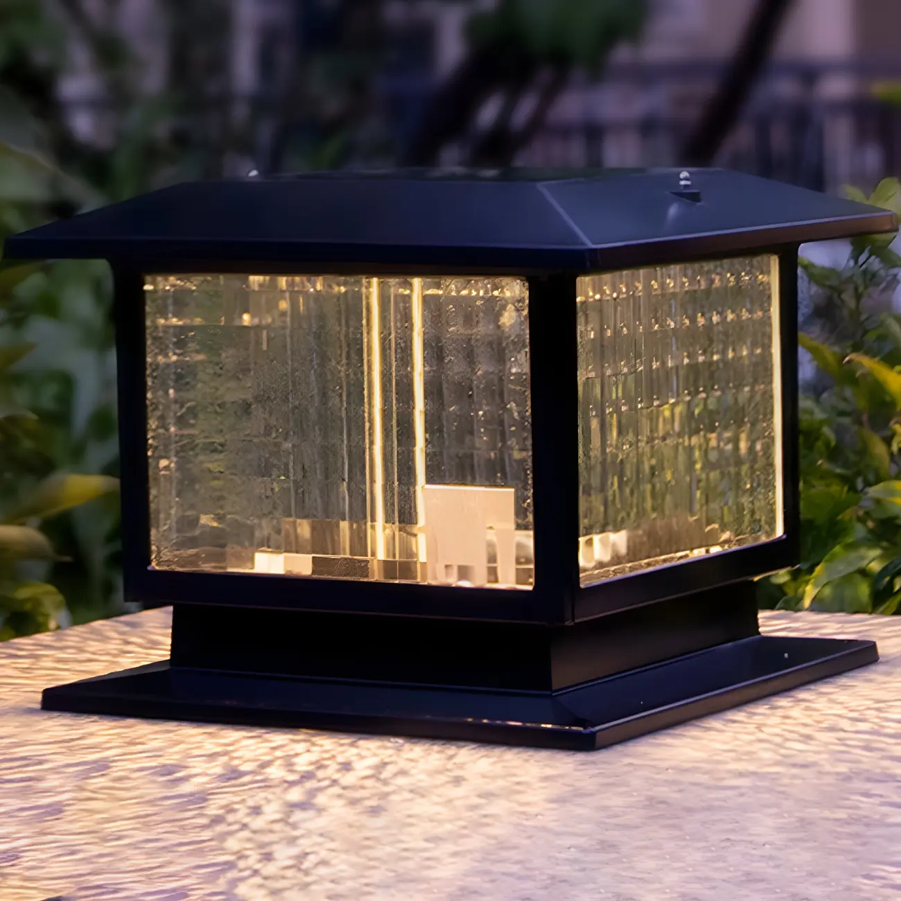 Solar Black Metal Glass Square Post Cap Light Image - 2 | homeyfad