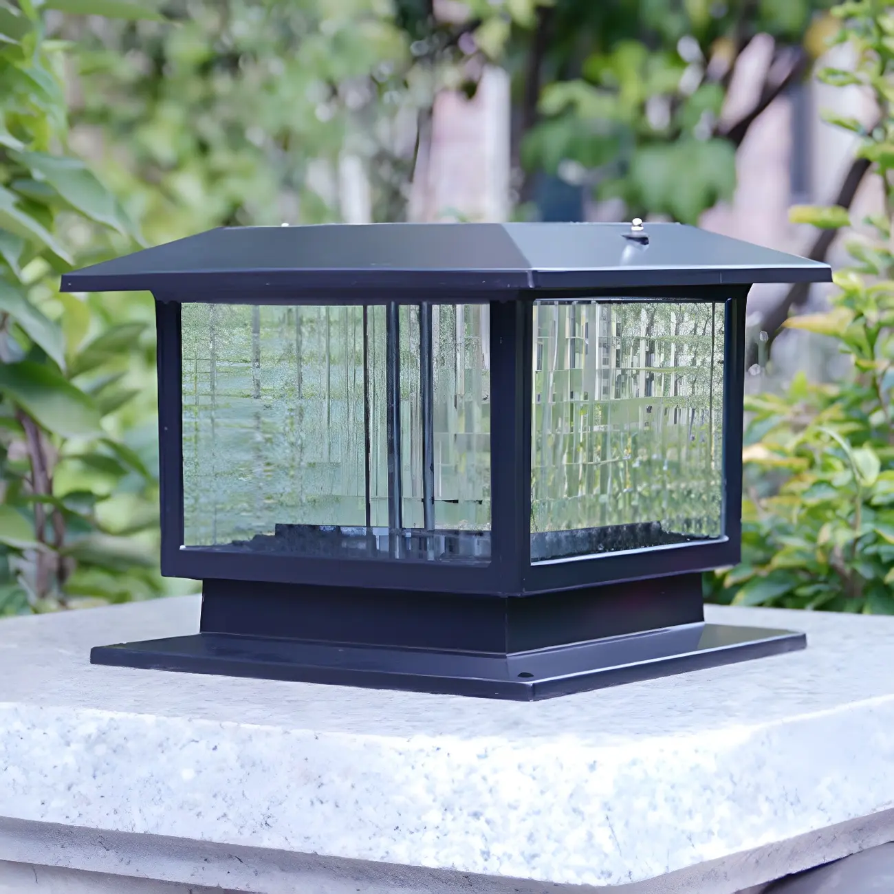 Solar Black Metal Glass Square Post Cap Light Image - 10 | homeyfad