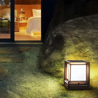 Solar Acrylic Black LED Post Cap Light Image - 5