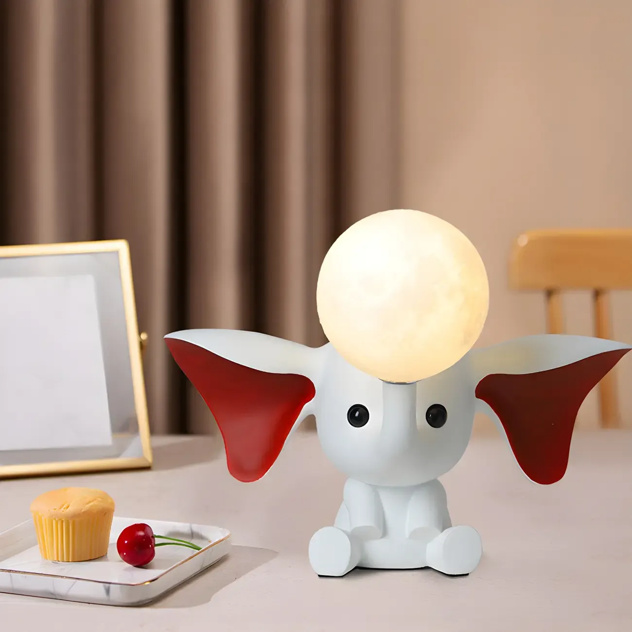 Cute Elephant Shape Resin Kids Lamp for Bedroom - HomeyFad