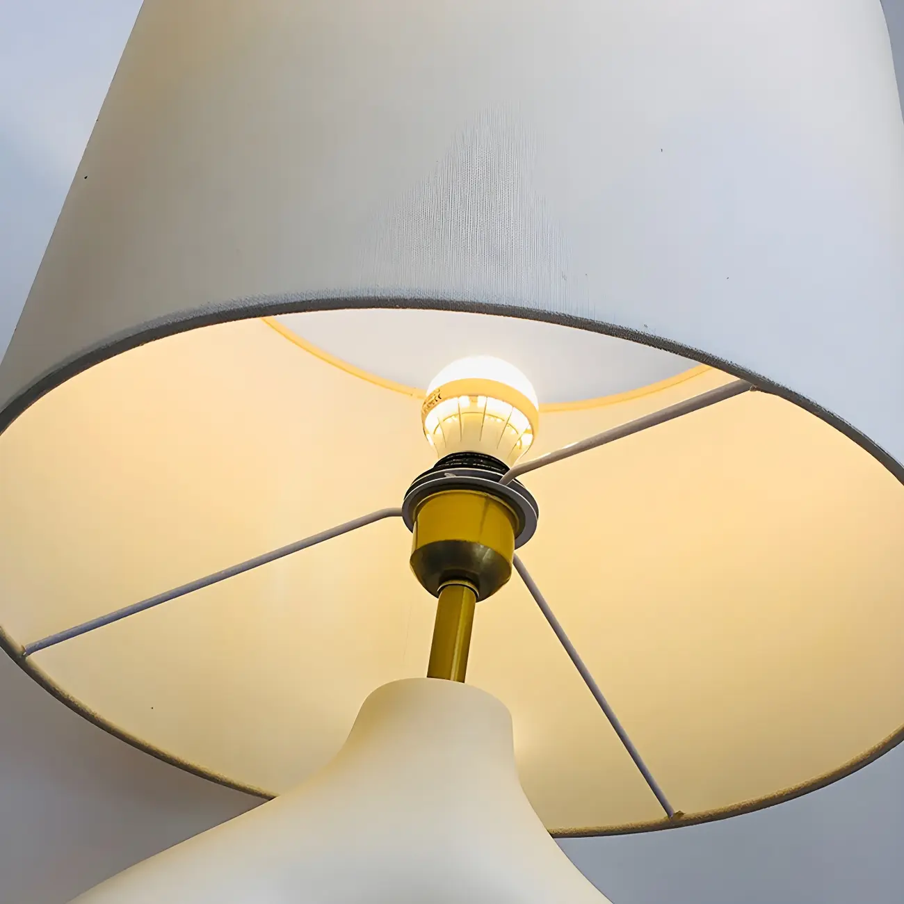 Geometric Dimmable White Resin Table Lamp for Bedroom Image - 8 | homeyfad