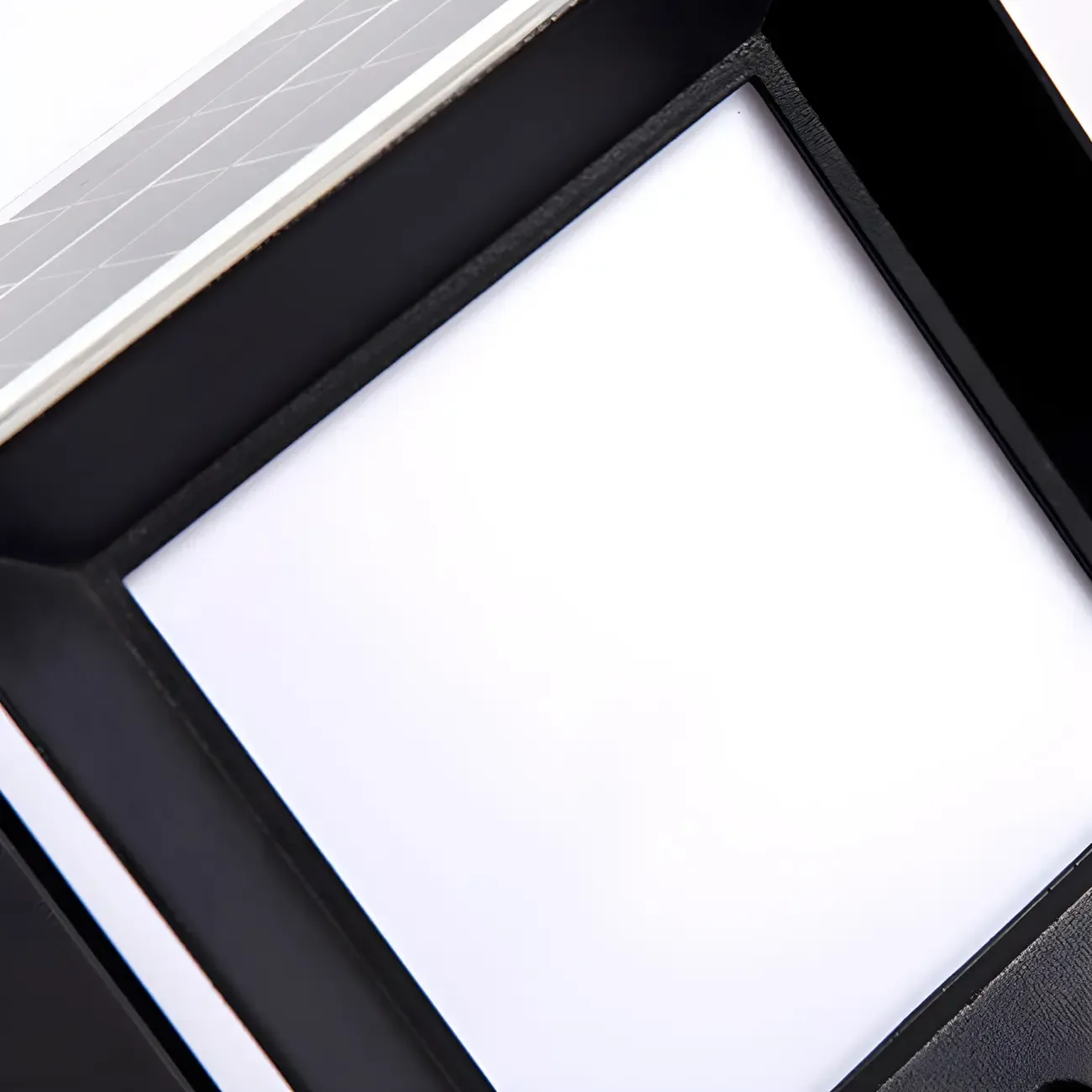Waterproof Solar Black Metal Cube Post Cap Light Image - 10