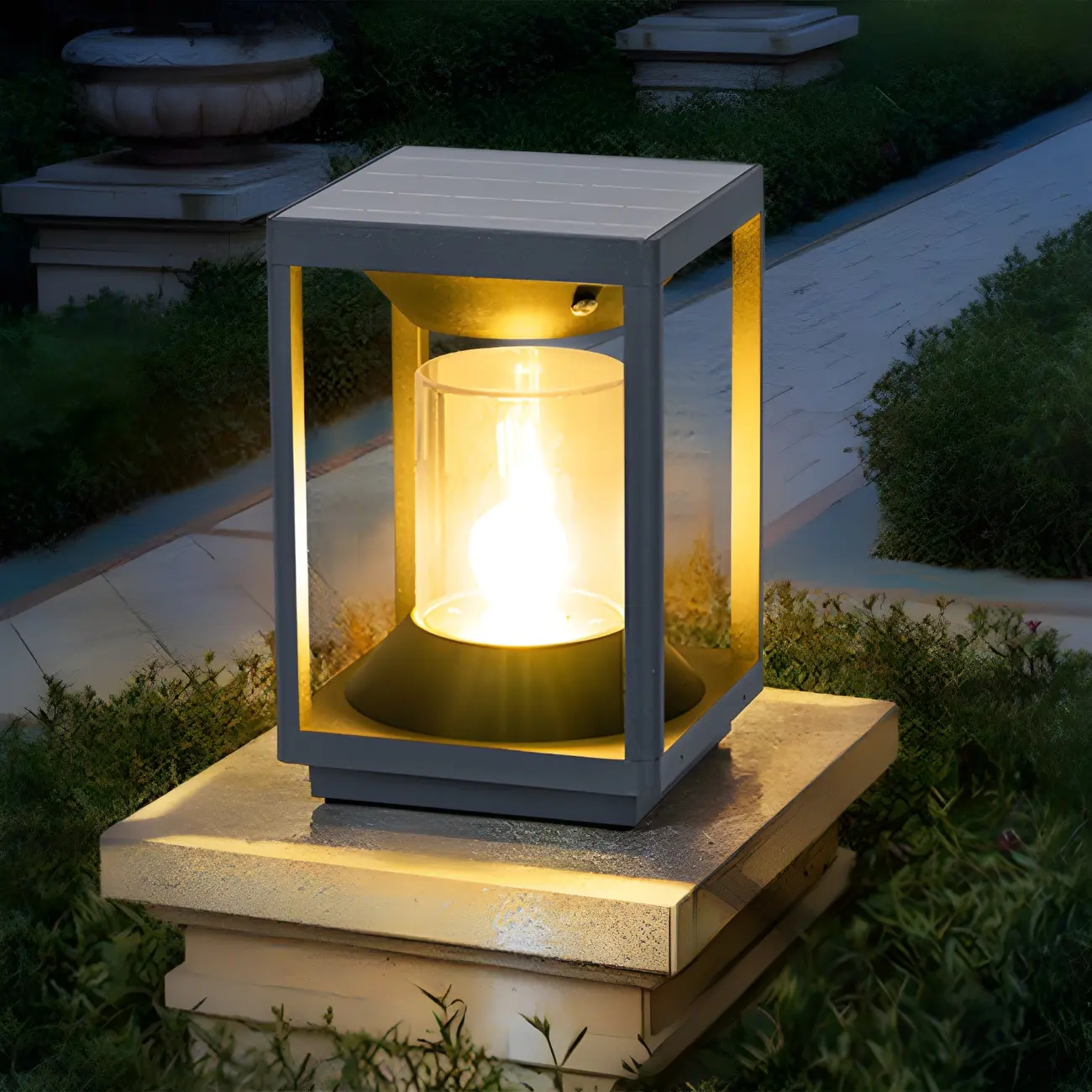 Solar Black Metal Vertical Post Cap Light Image - 1 | homeyfad