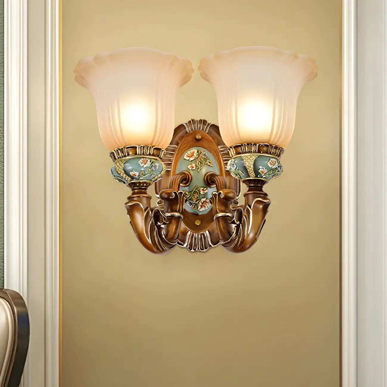 Vintage Glass Shade Peacock Green Wall Sconce Image - 6