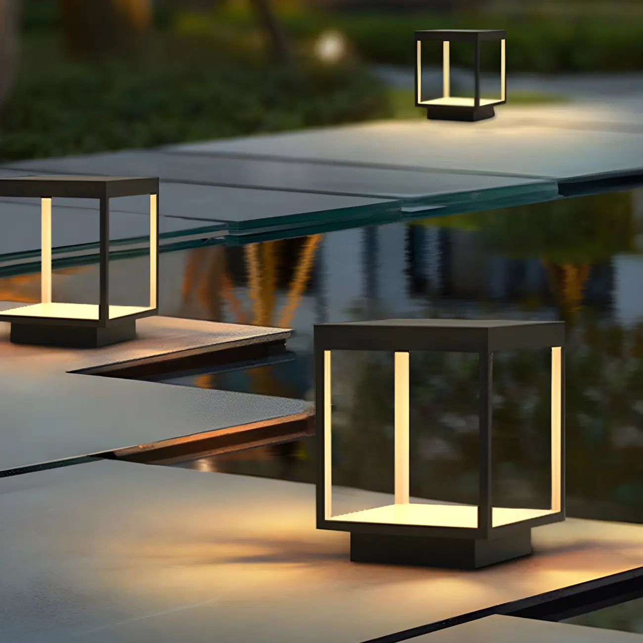 Solar Black Metal Open Post Cap Light Image - 5 | homeyfad