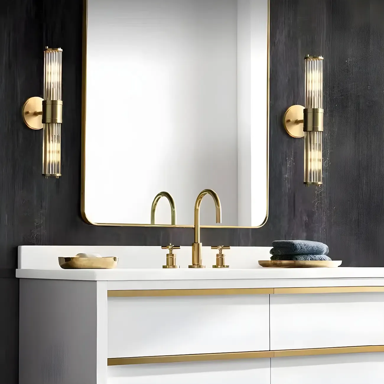 Stylish Gold Tube Vanity Light with Glass Shade for Bathroom Image - 1