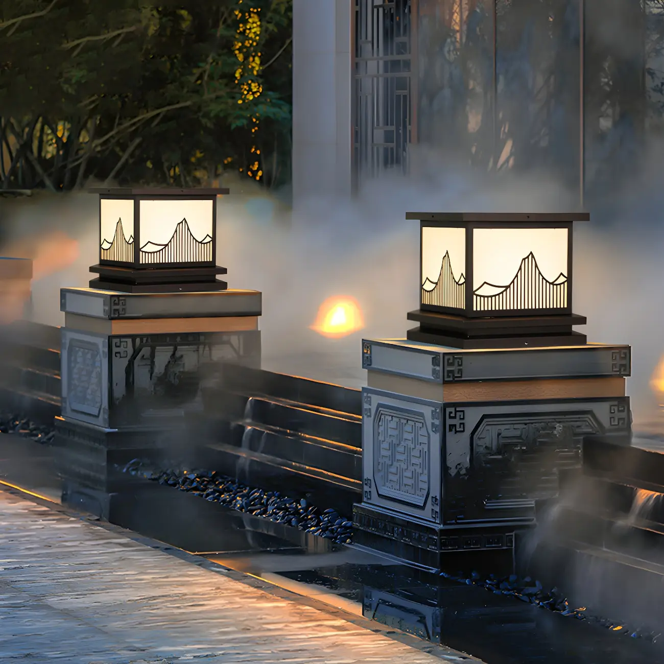 Decorative Solar Black Metal Post Cap Light Image - 2 | homeyfad