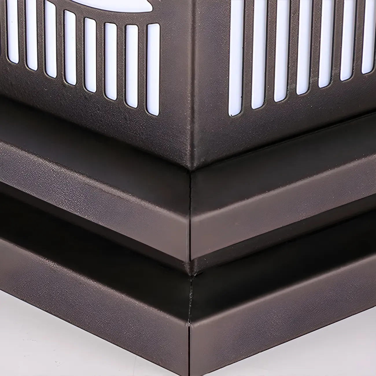 Decorative Solar Black Metal Post Cap Light Image - 7
