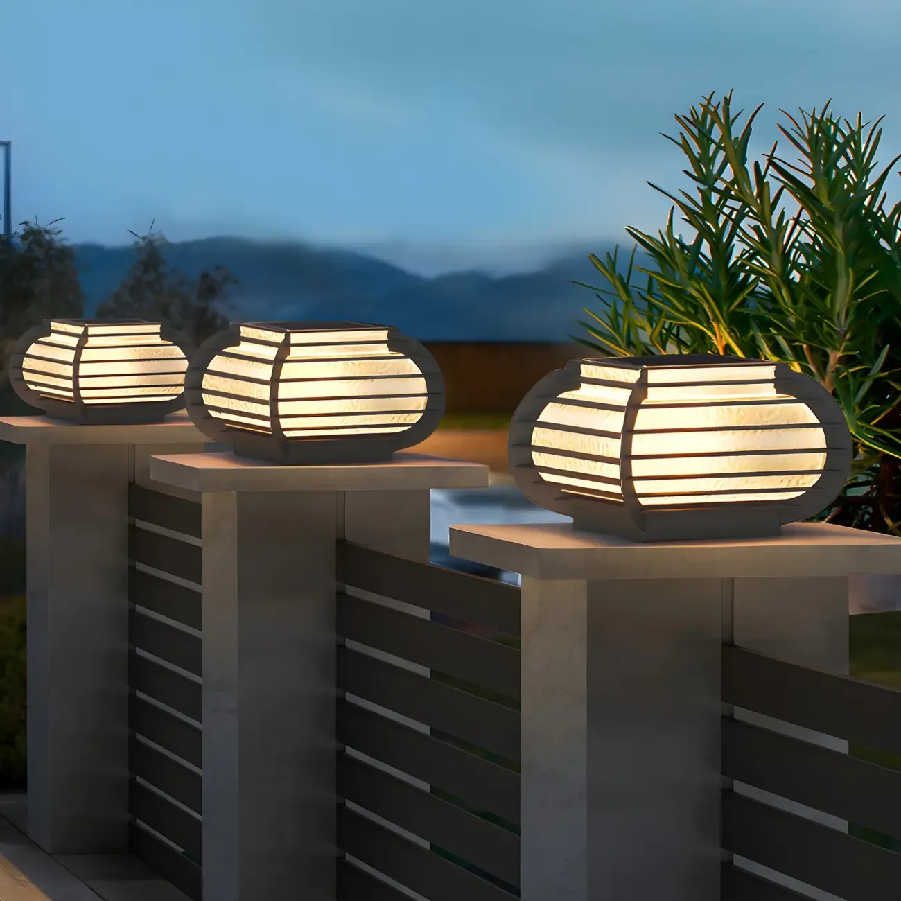 Solar Black Ribbed Metal Clear Class Post Cap Light Image - 3