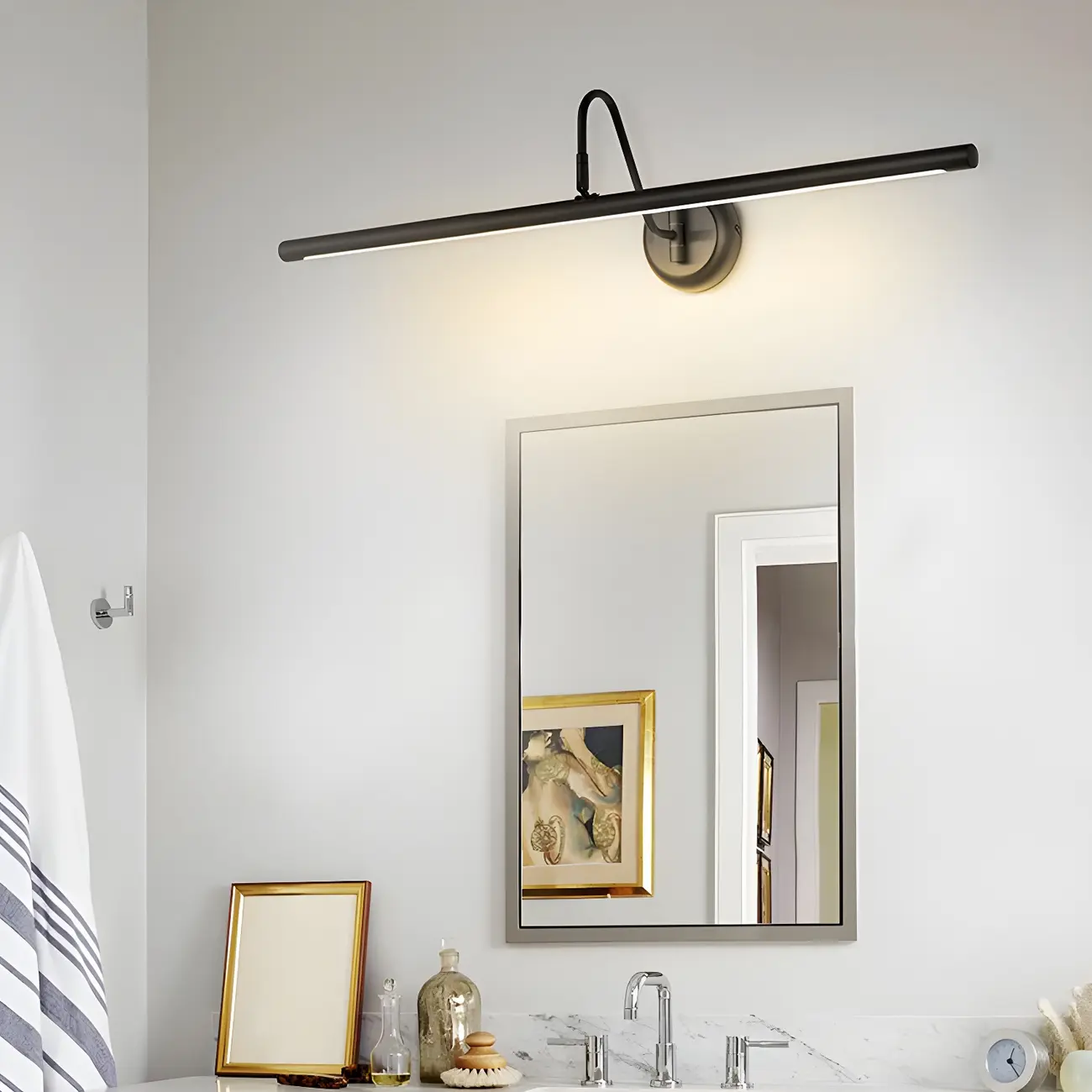 Wall-Mounted Linear Black Bathroom LED Vanity Light Image - 3 | homeyfad