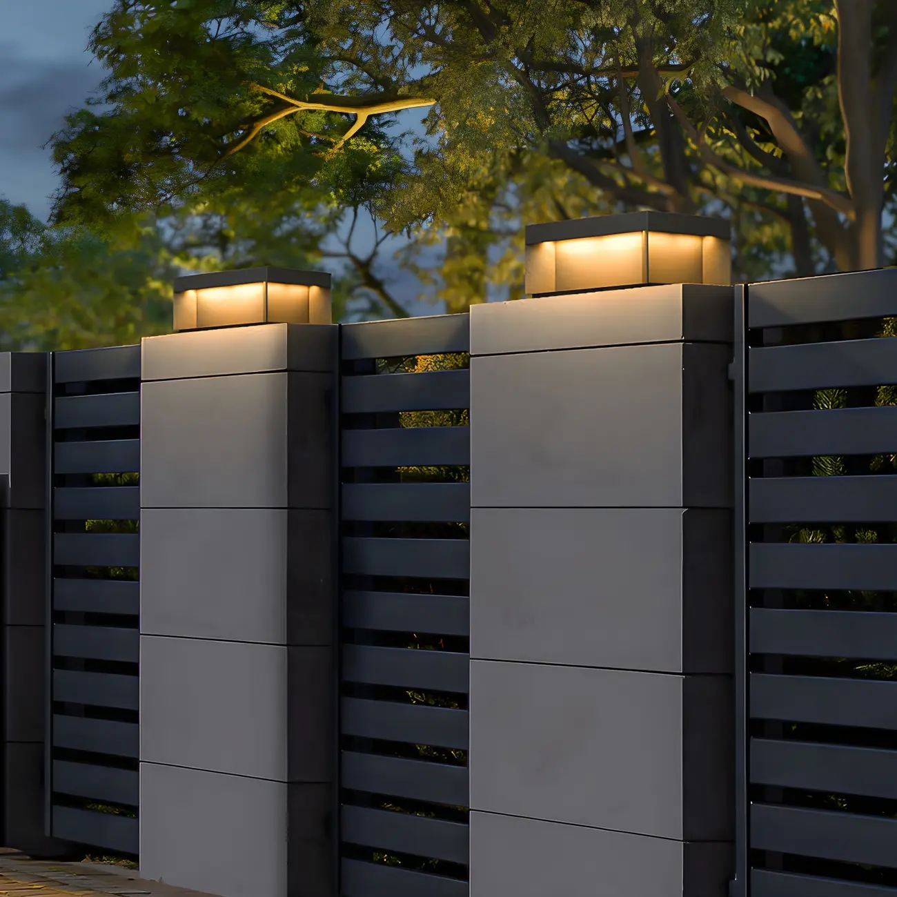 Modern Clear Black Cubic Solar Post Cap Light Image - 2 | homeyfad