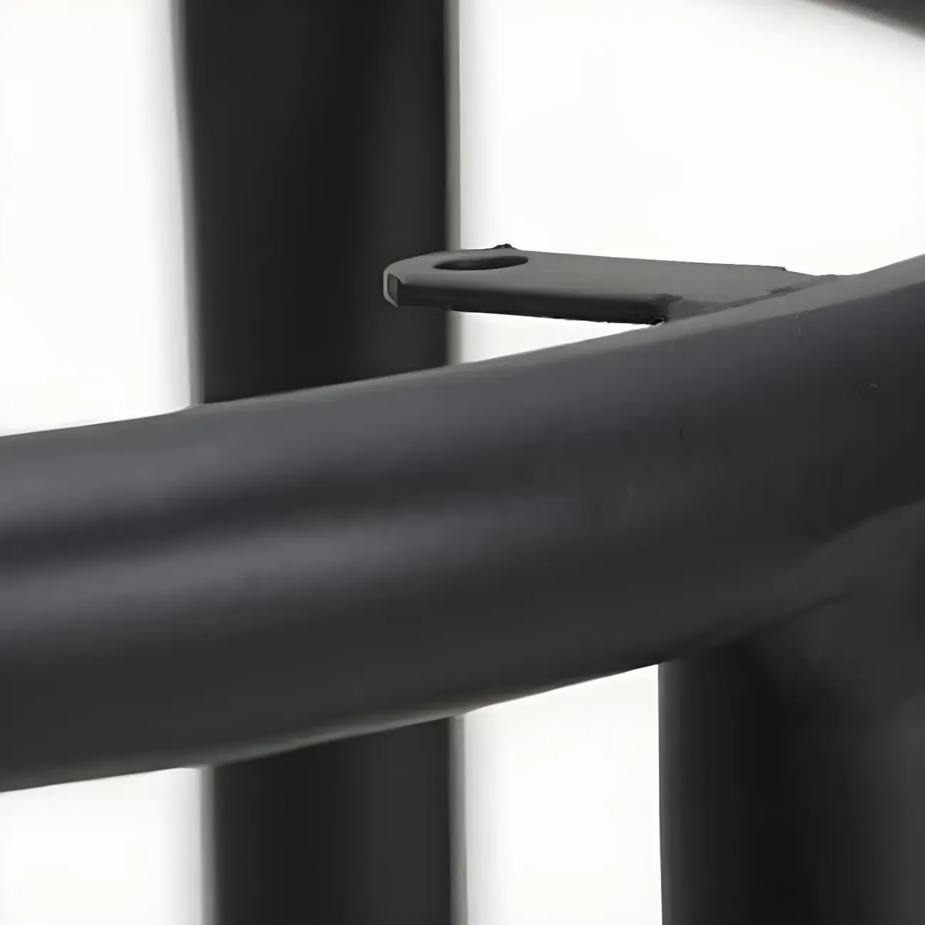 Backless Industrial Round Wooden Bar Stools Image - 15