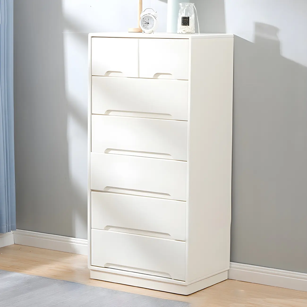  Traditional White Wooden Dressers & Chests with Storage Image - 5 | homeyfad