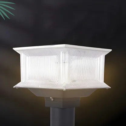 3 Color Light Solar Square Clear Post Cap Light Image - 6