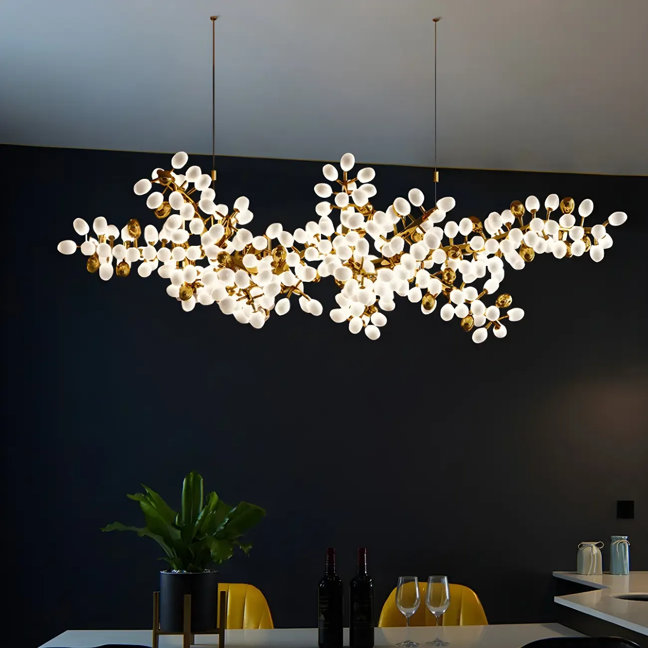 Luxury Modern Gold Glass Cluster Pendant Light for Kitchen Image - 15