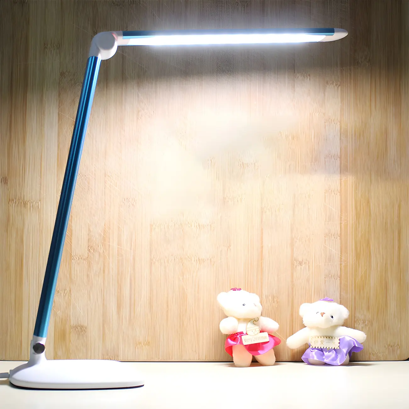 Aluminum Touch Kids Lamp Rechargeable 3-Color LED for Study Image - 1 | homeyfad