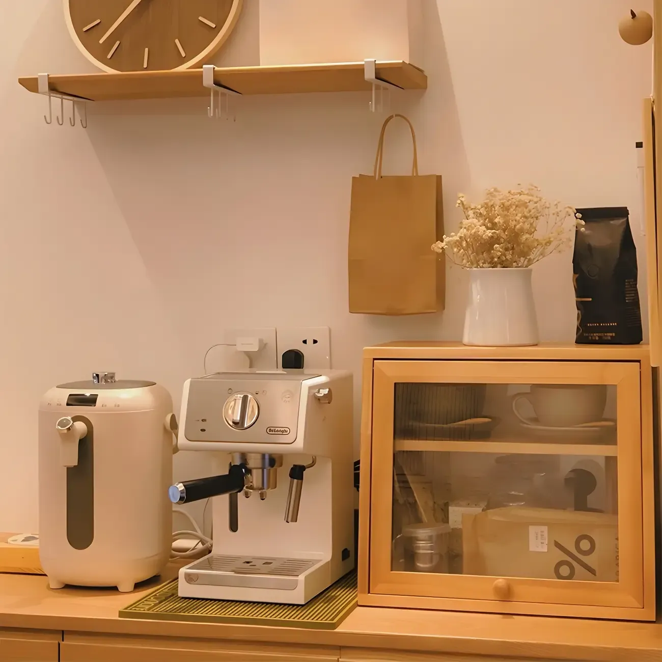 Minimalist Nordic Wooden Glass Display Cabinet for Home Decor Image - 4