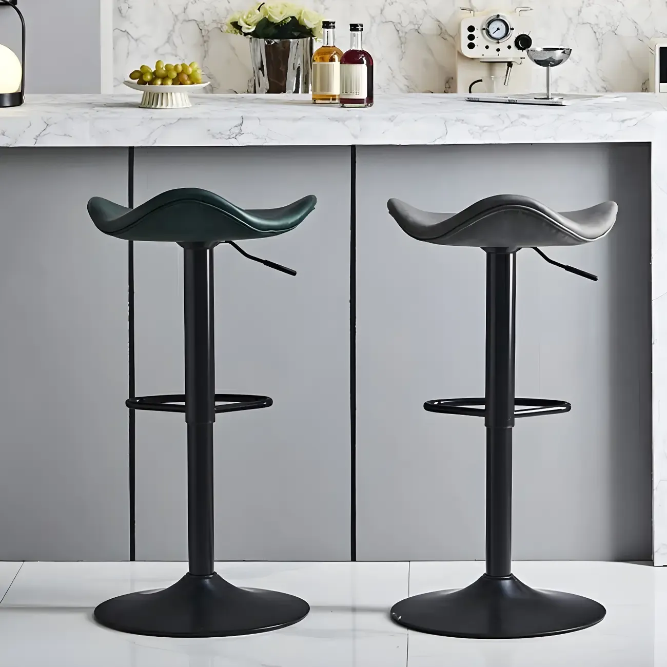 Classic Leather Swivel Bar Stools with Adjustable Height for Home Image - 7