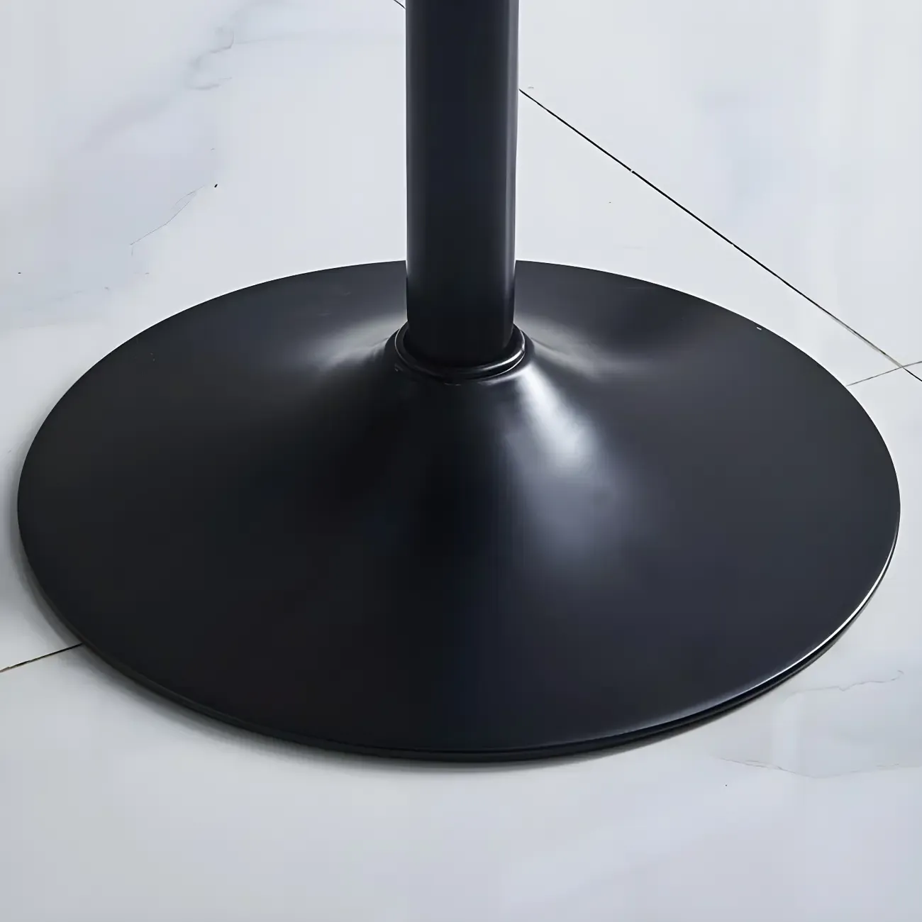 Classic Leather Swivel Bar Stools with Adjustable Height for Home Image - 19