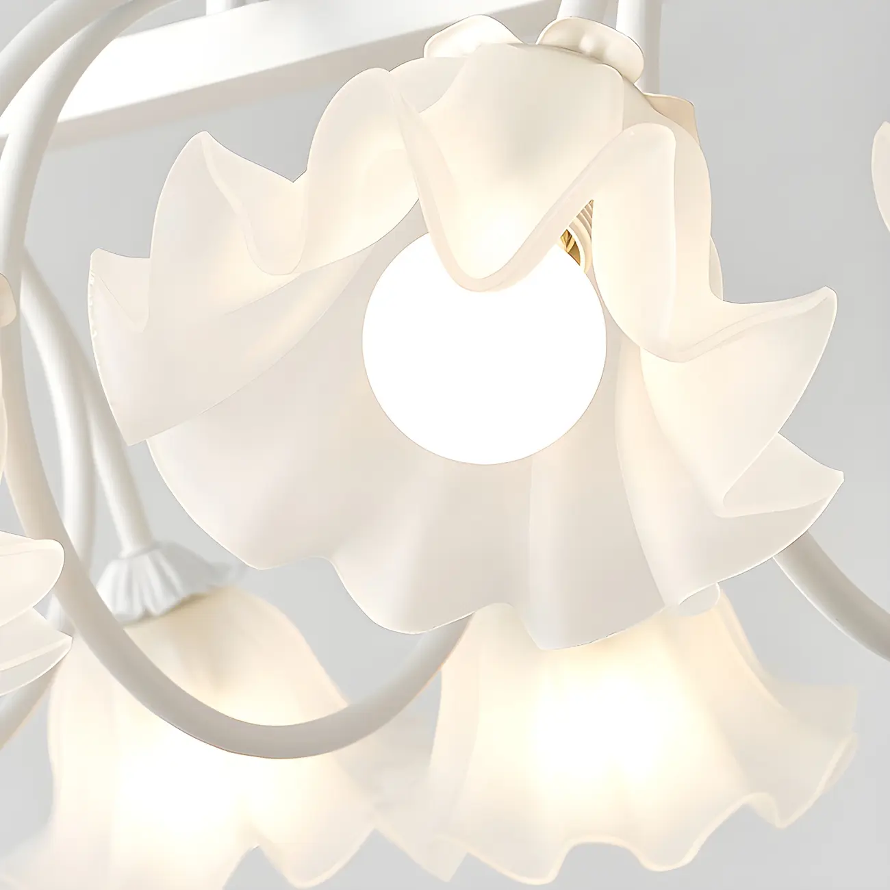 Contemporary Glass Floral Island Pendant Light Image - 13 | homeyfad