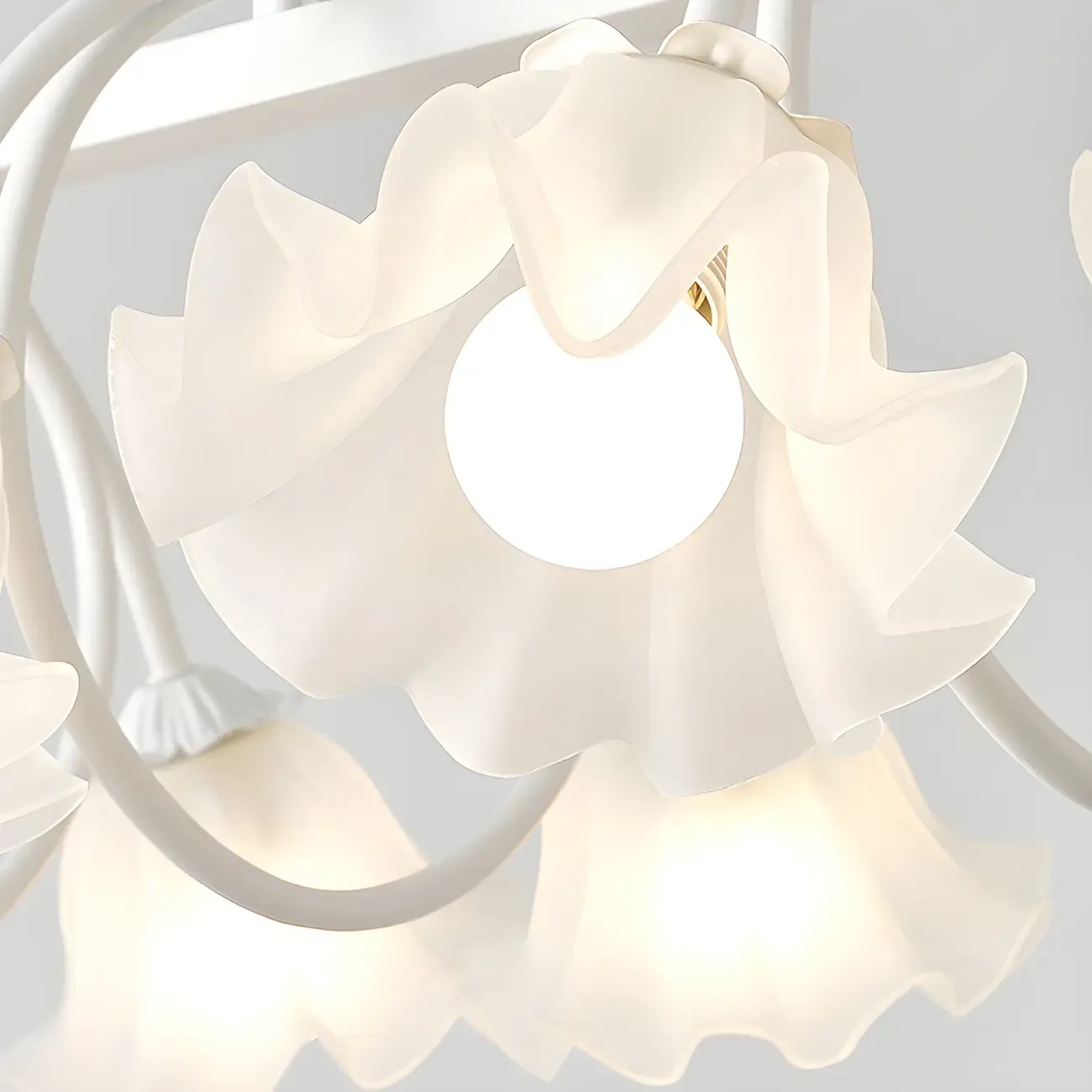 Contemporary Glass Floral Island Pendant Light Image - 13