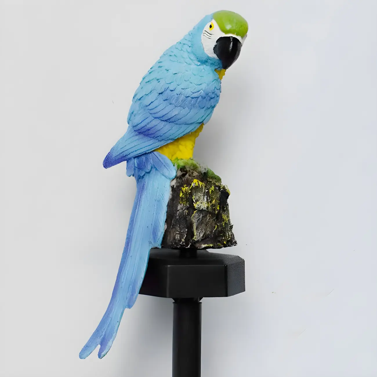  Resin Parrot Solar Pathway Landscape Lighting Image - 5 | homeyfad