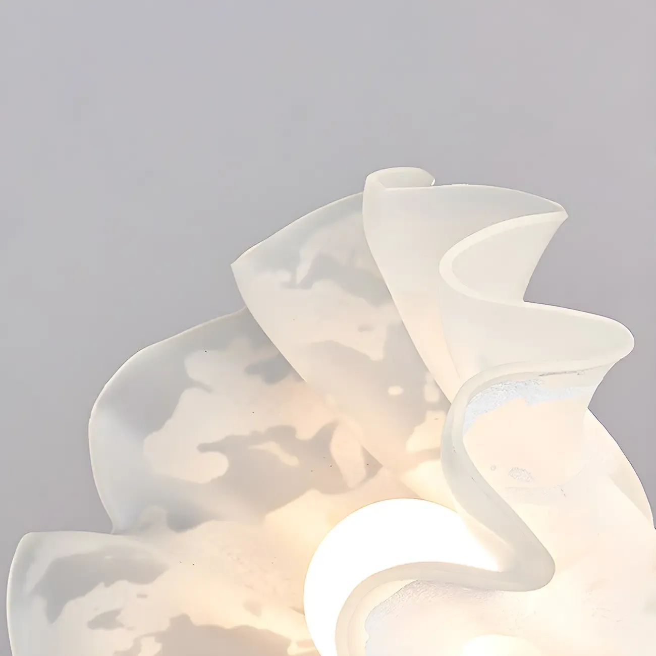 Elegant Modern Flower-Shaped Island Light in Green/White Image - 12