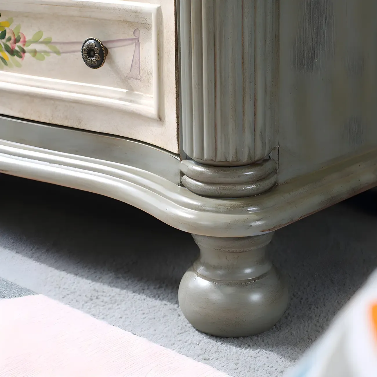 Vintage Grey Wooden Chest with Floral and 6 Drawers for Home Image - 9