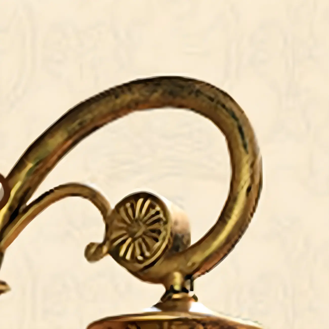 Vintage Bronze Water Ripple Glass Outdoor Wall Lantern Light  | homeyfad