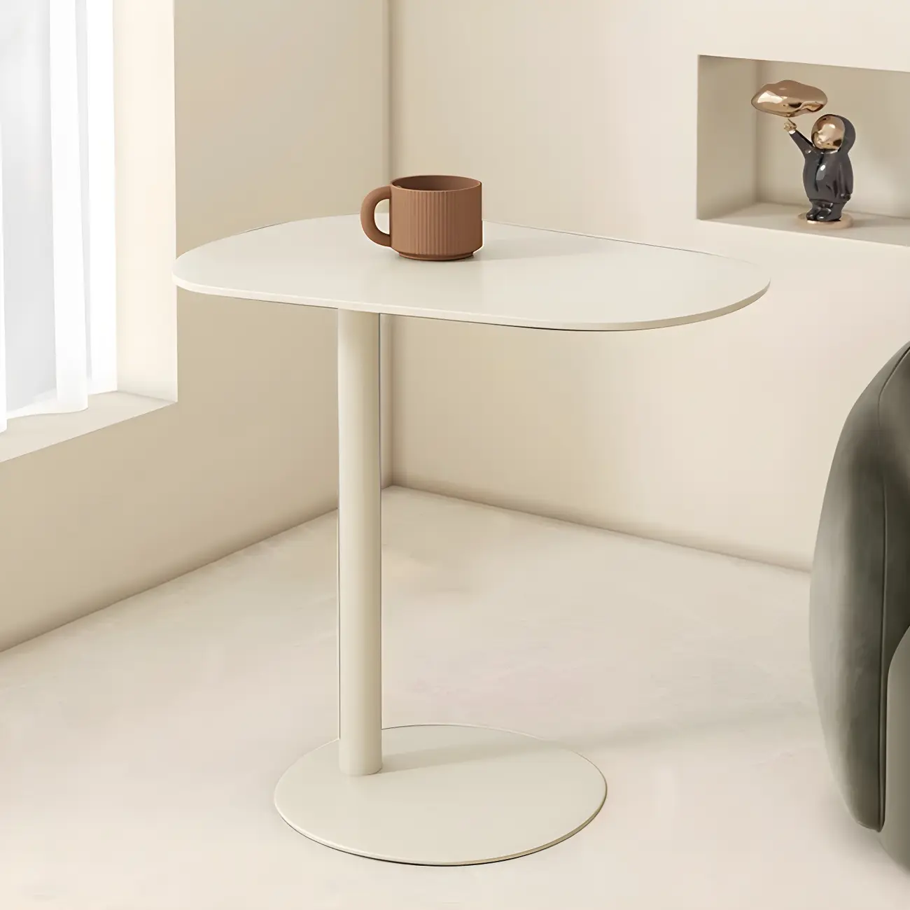 Modern Oval Metal C-Shaped End Table Black Image - 13 | homeyfad