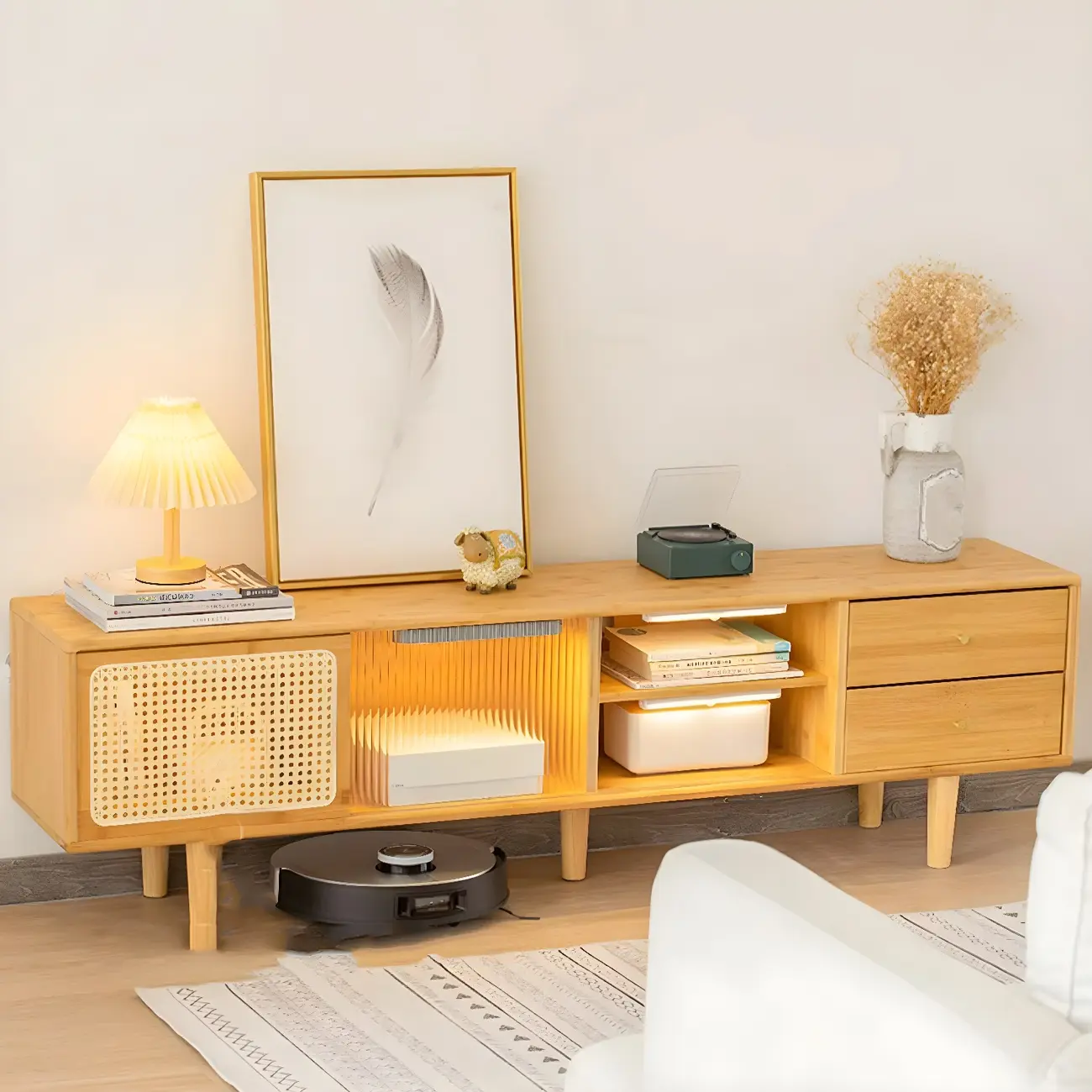 Traditional Wooden Mueble Para TV Stand with Open Storage Image - 1 | homeyfad