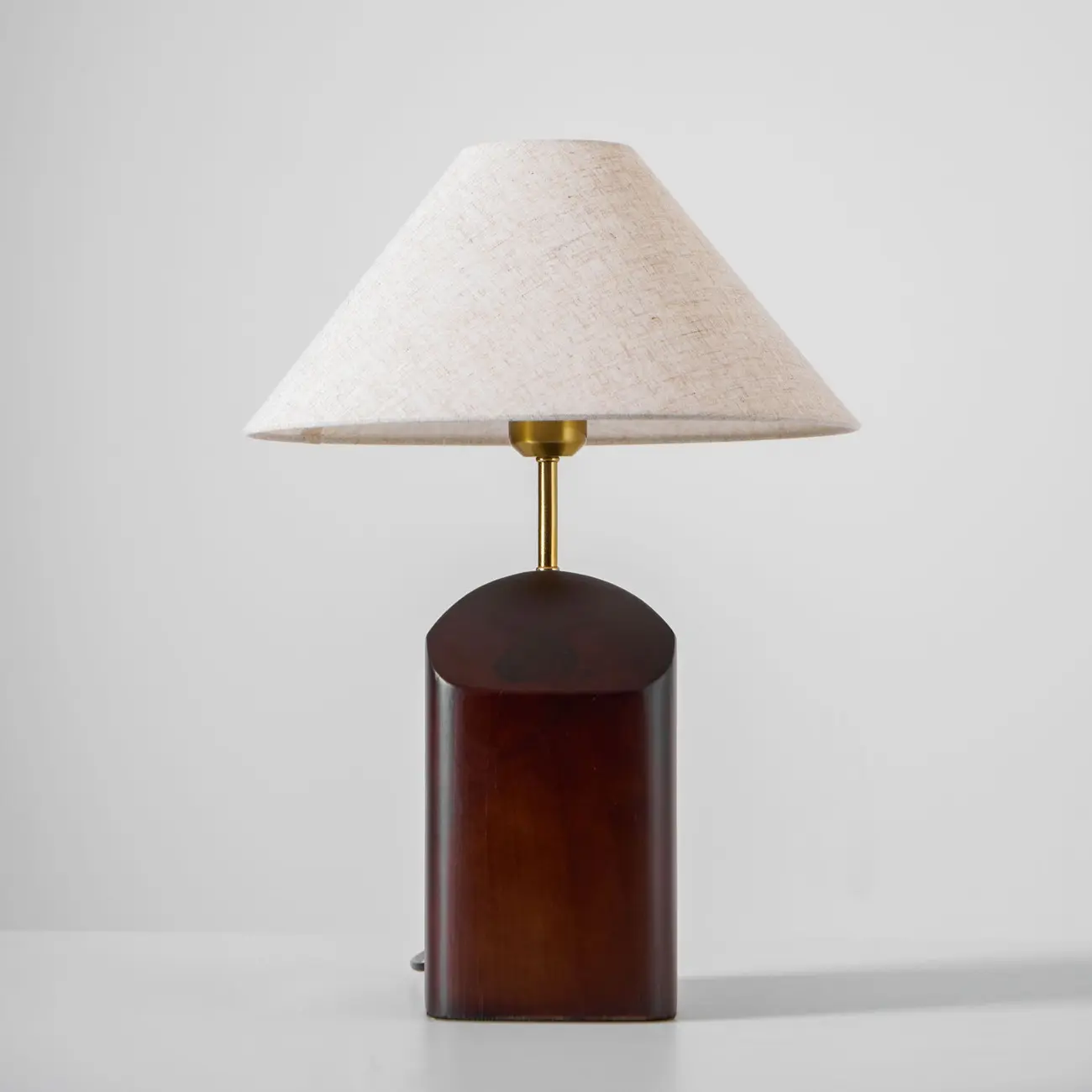 Contemporary Wood Fabric Table Lamp With Drum Shade Image - 19 | homeyfad