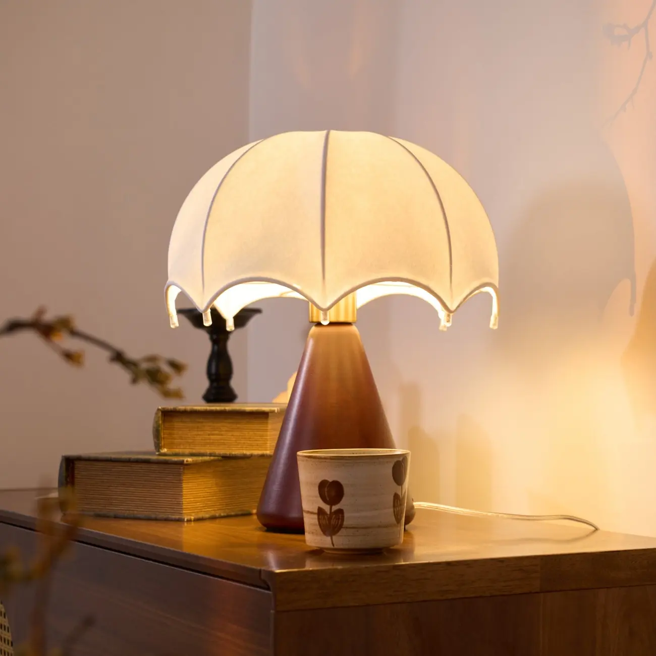 Elegant Umbrella Design Metal Wood Silk Table Lamp Image - 2 | homeyfad