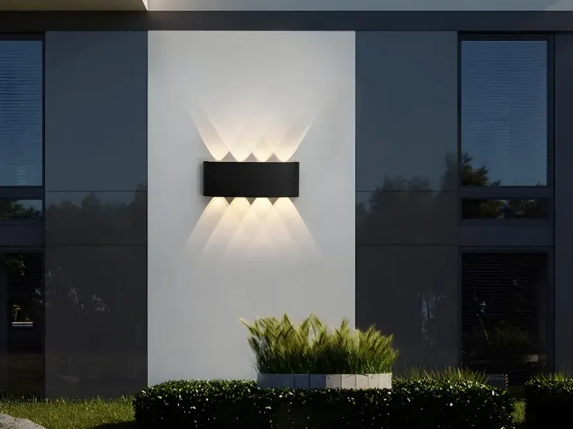 Modern Black Aluminium LED Wall Light for Outdoor Use Image - 1 | homeyfad