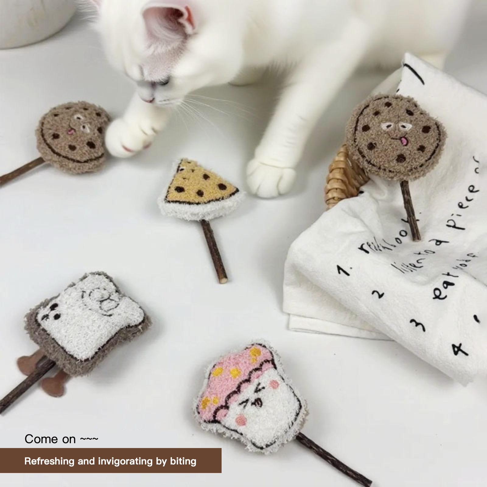 New Bakery Series Teeth Grinding & Cleaning Silvervine Plush Cat Chewing Toy