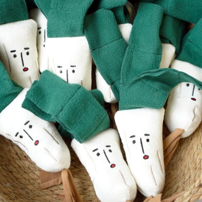 Korean Style Plush Squeaky Dog Toy Sniff Hide Food Carrot Eggplant Mushroom Scallion