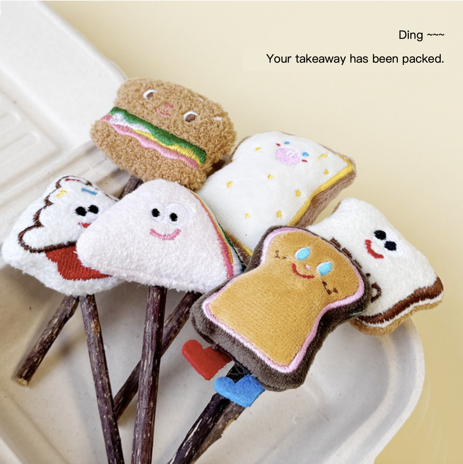 Cute Teeth Grinding & Cleaning Durable Bite Silvervine Cat Chewing Toy