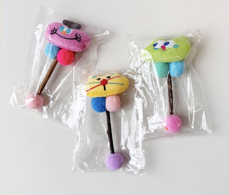 Dopamine Funny Emojis Series Teeth Grinding & Cleaning Silvervine Cat Chewing Toy