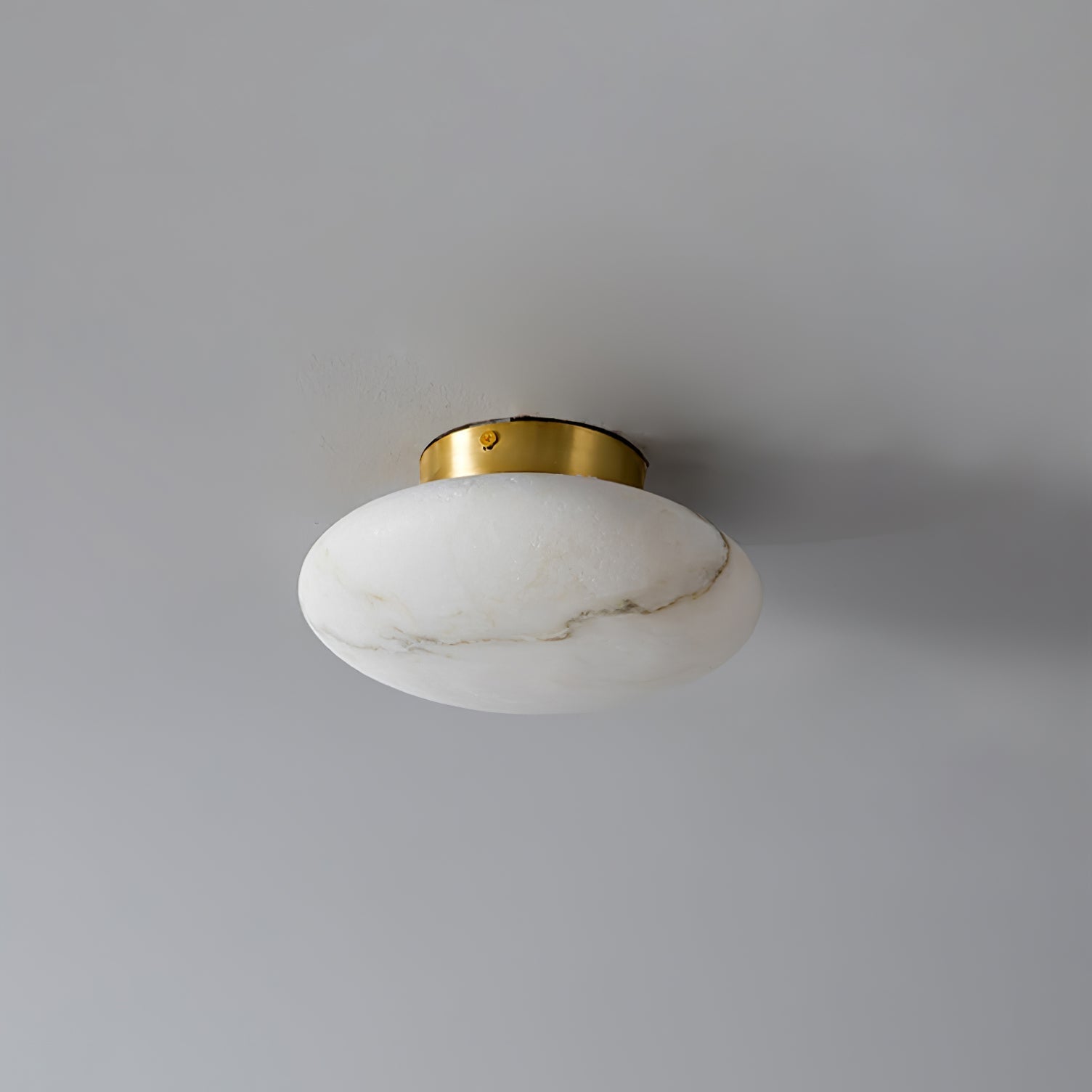 Alabaster Oval Ceiling Lamp - ∅ 7.9″ x H 3.9″Brass & WhiteWarm Lightwinglightingus