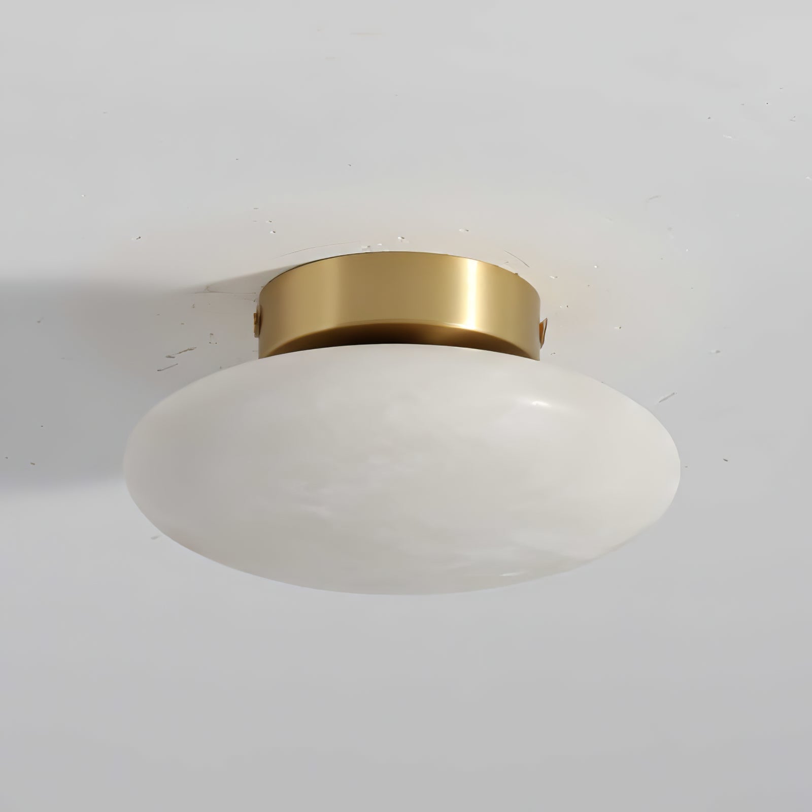 Alabaster Oval Ceiling Lamp - ∅ 7.9″ x H 3.9″Brass & WhiteWarm Lightwinglightingus
