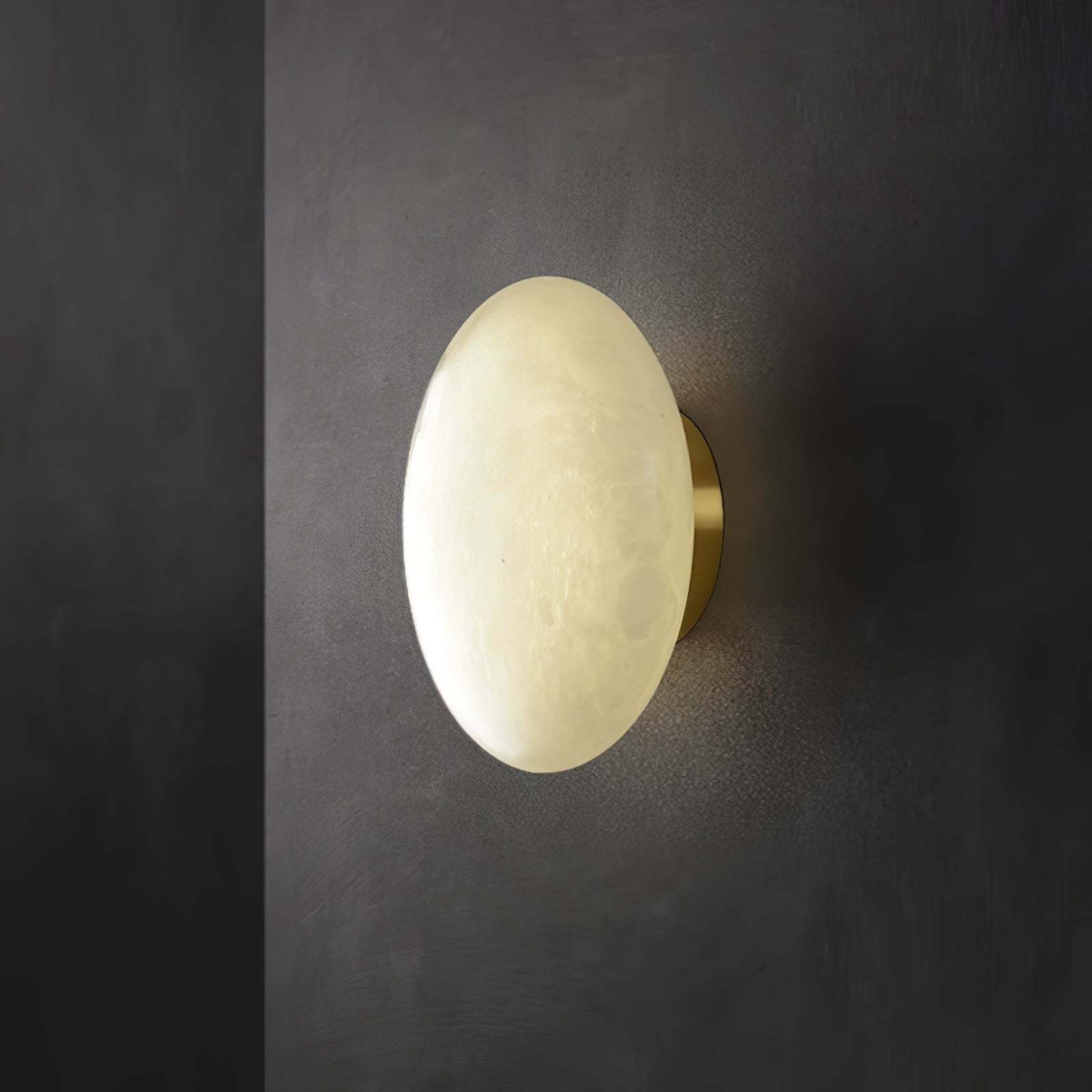 Alabaster Oval Ceiling Lamp - ∅ 7.9″ x H 3.9″Brass & WhiteWarm Lightwinglightingus