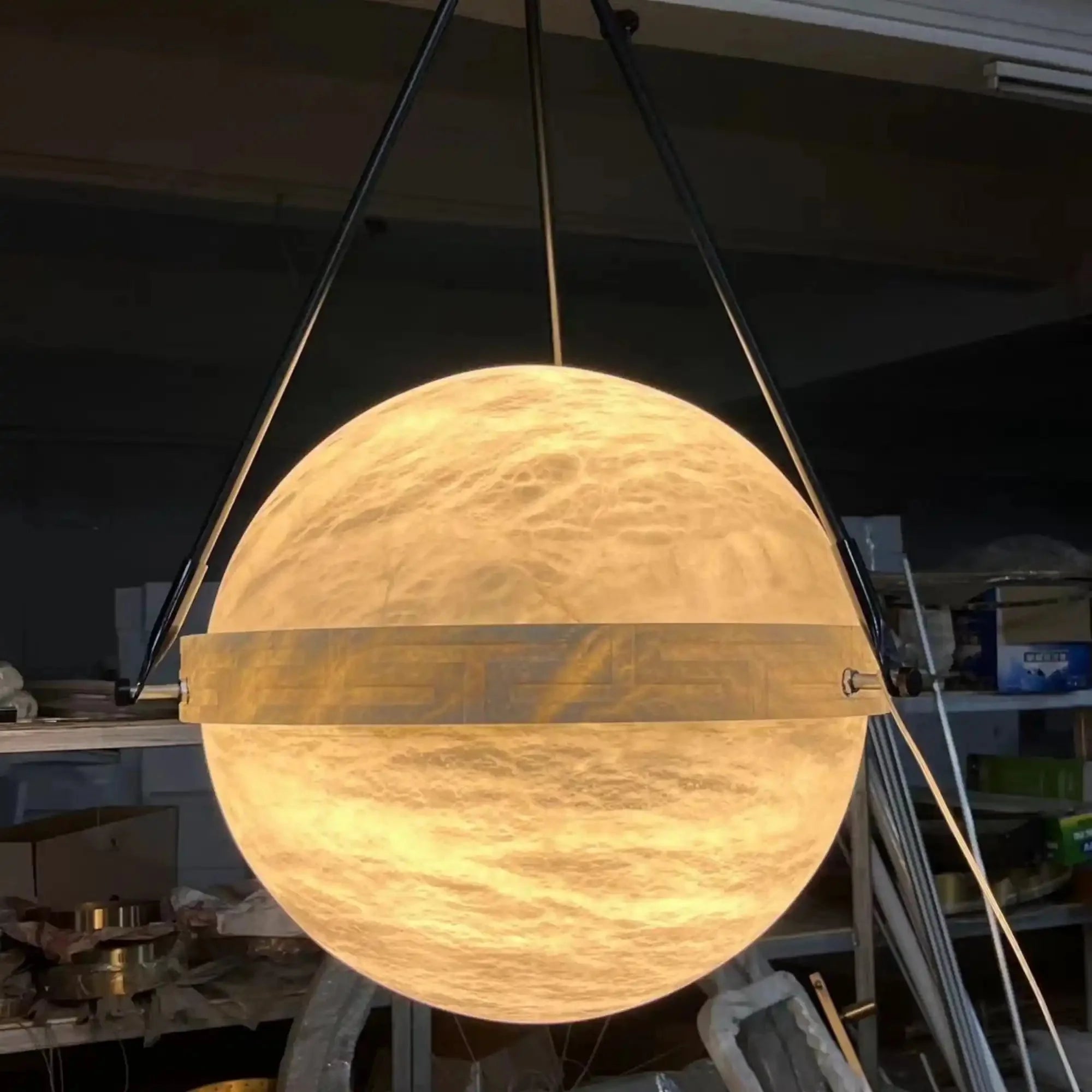 Modern Alabaster Globe Pendant Light - winglightingus