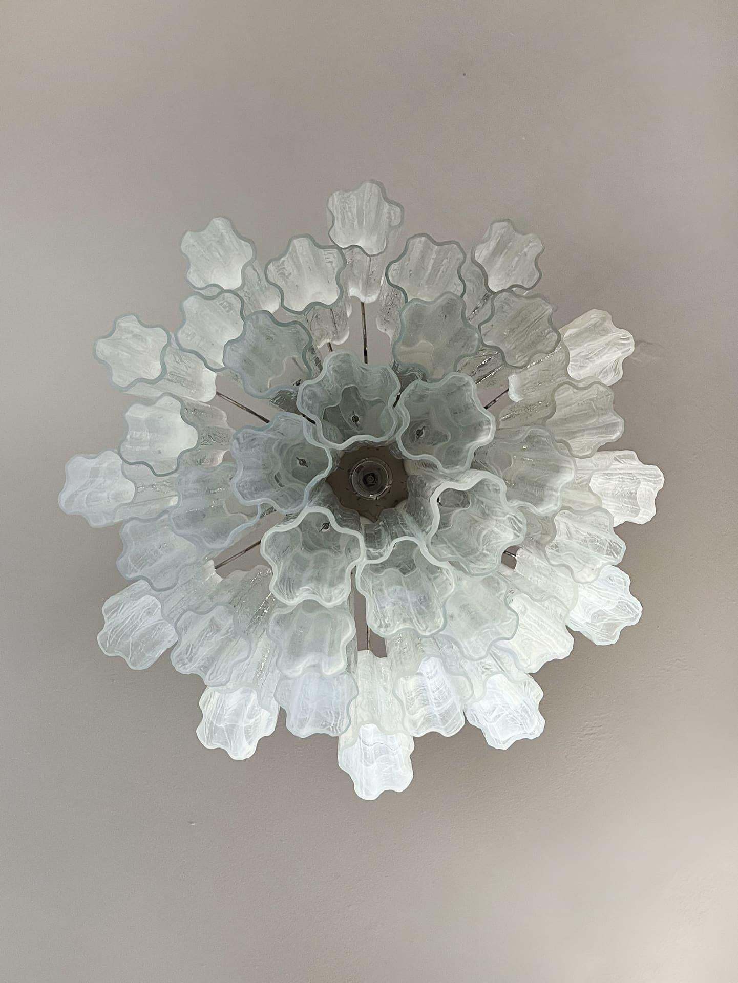 Murano Chandelier – 36 tubes – Alabaster white-winglightingus