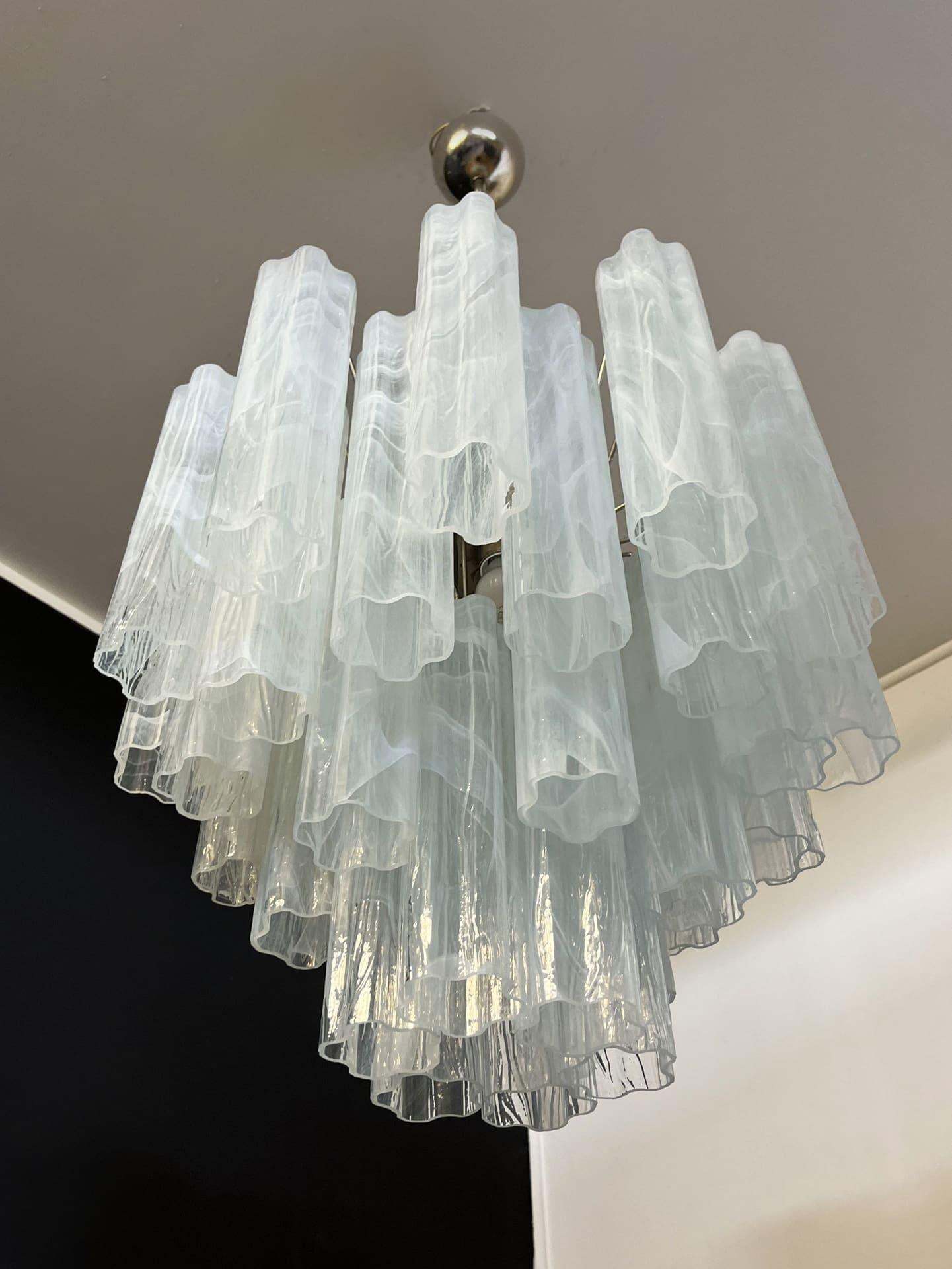 Murano Chandelier – 36 tubes – Alabaster white-winglightingus