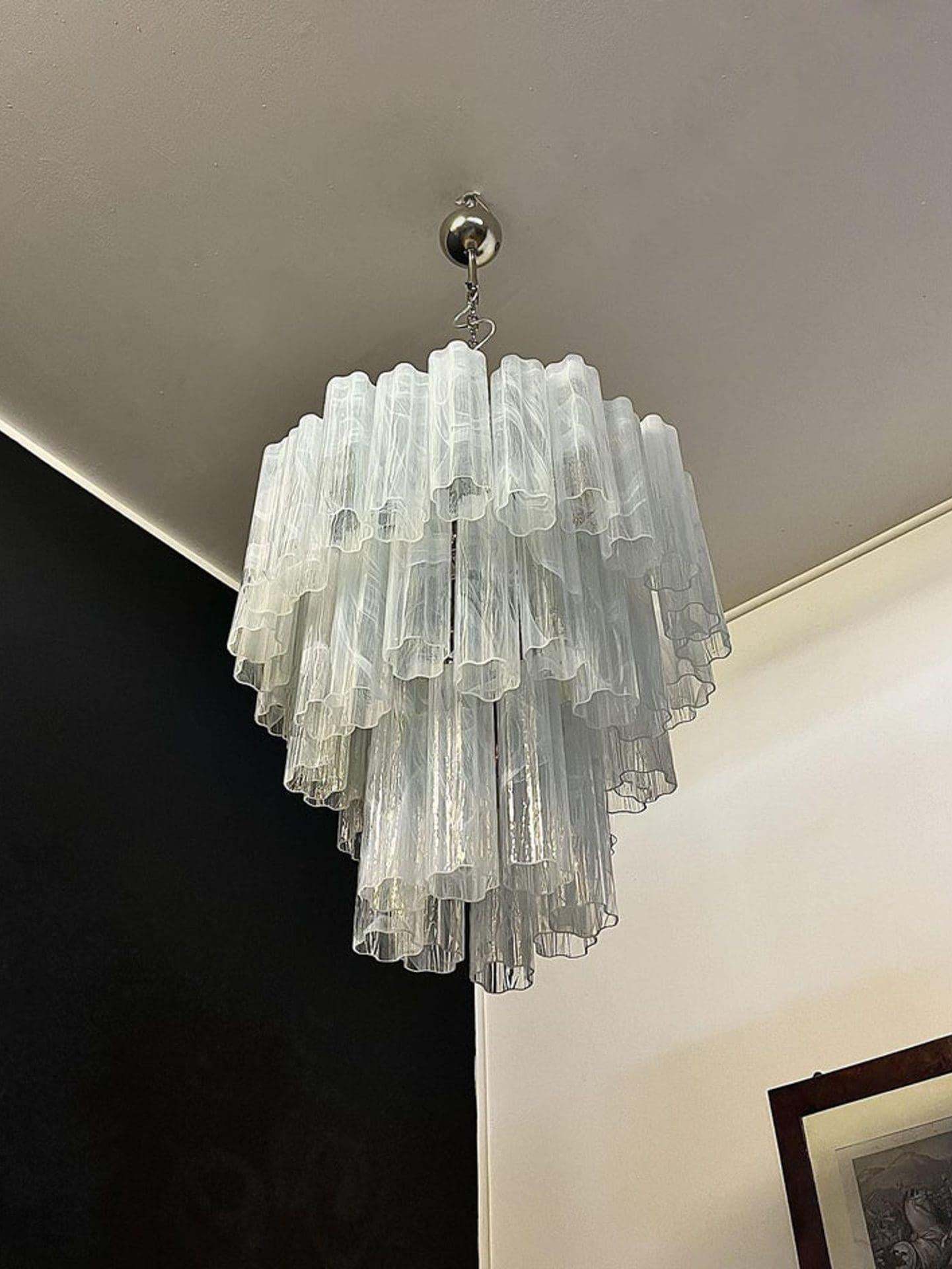 Murano Chandelier – 48 tubes – Alabaster White-winglightingus