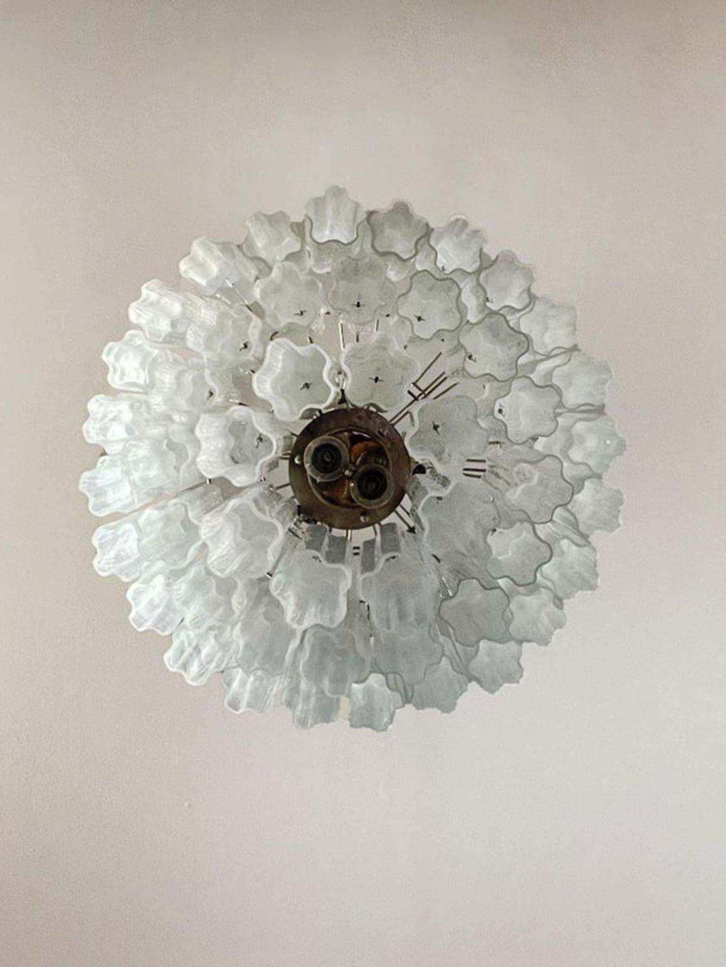 Murano Chandelier – 48 tubes – Alabaster White-winglightingus